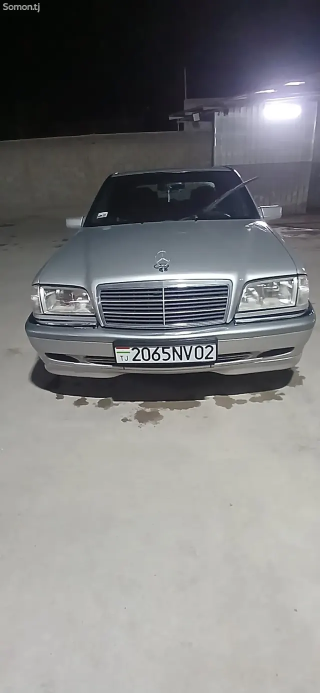 Mercedes-Benz C class 1999 · 1.8 MT