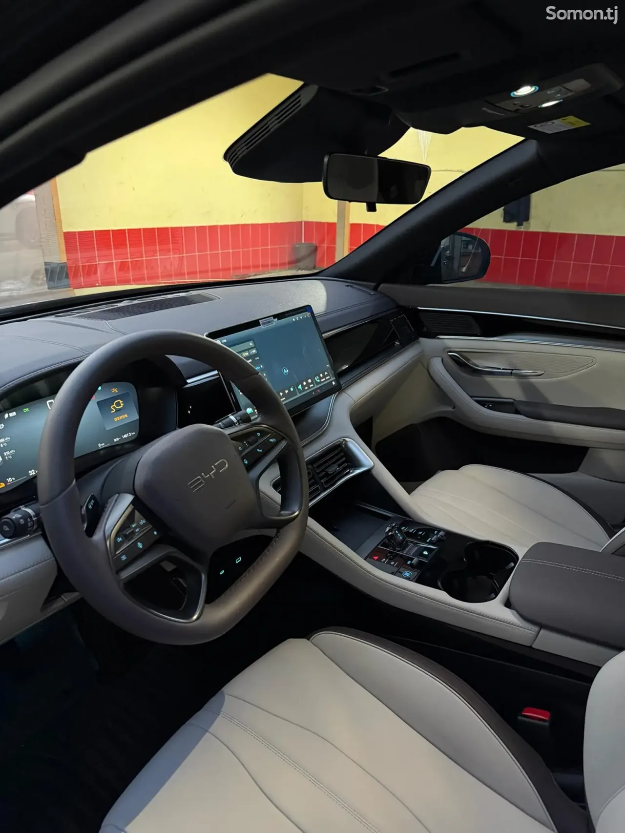 BYD Song Plus 2025 · AT