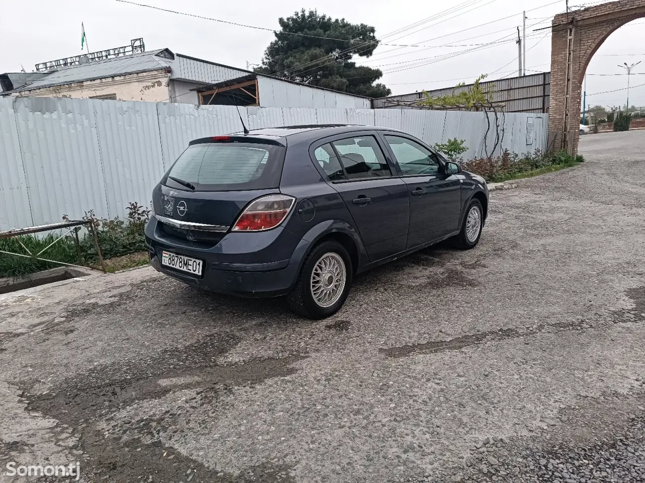 Opel Astra H 2008 · 1.4 MT