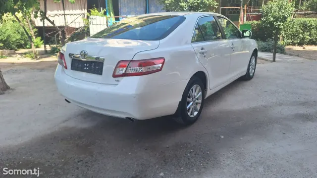 Toyota Camry 2011 · 3.5 AT