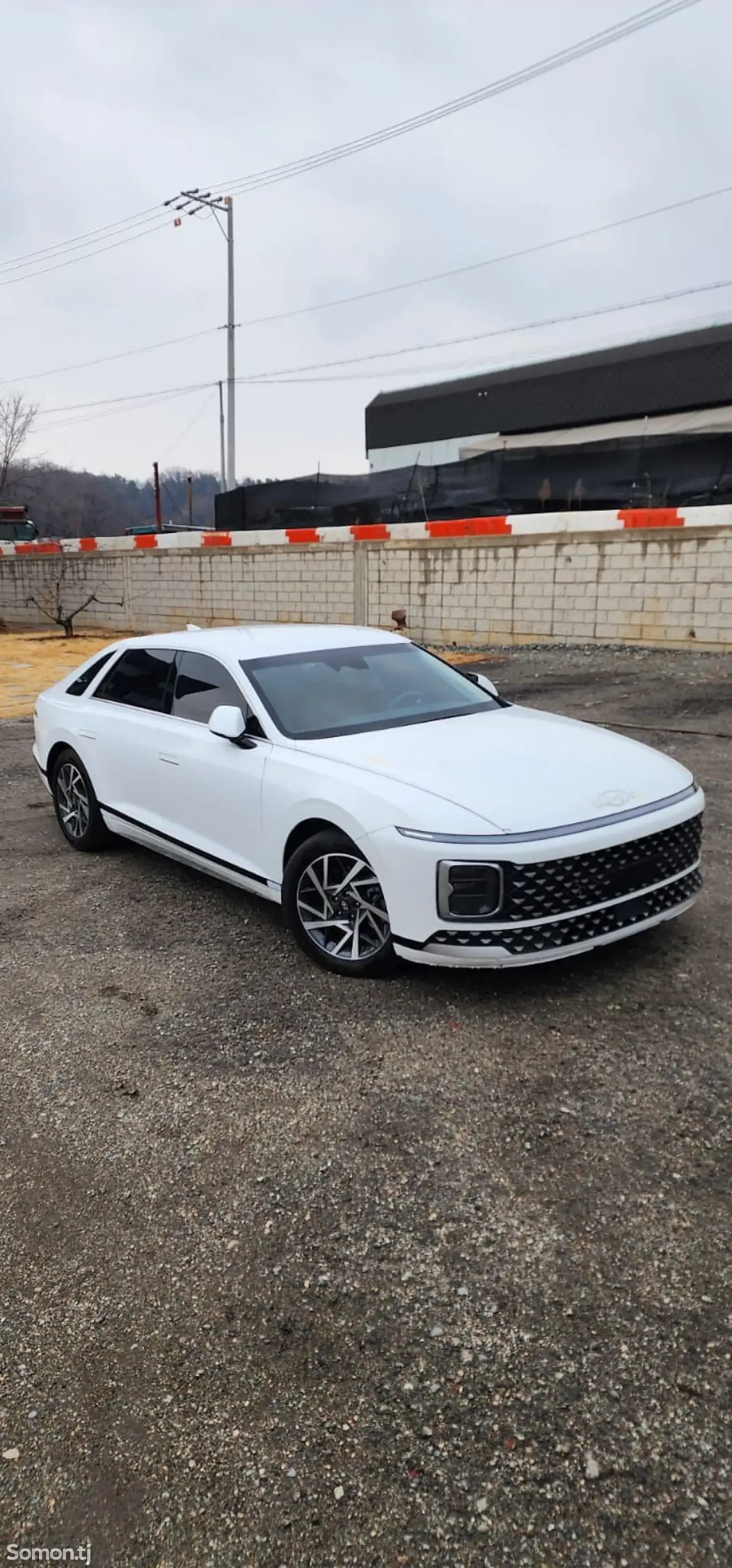 Hyundai Grandeur 2023 · 3.5 AT