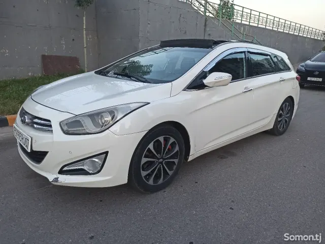 Hyundai i40 2011 · 2.0 AT