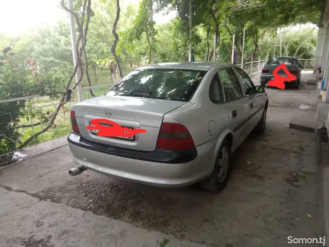 Opel Vectra B 1997 · 1.6 MT