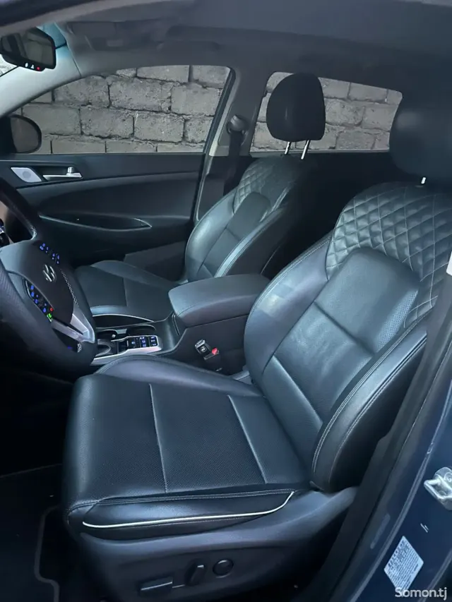 Hyundai Santa Fe 2014 · 2.0 AT