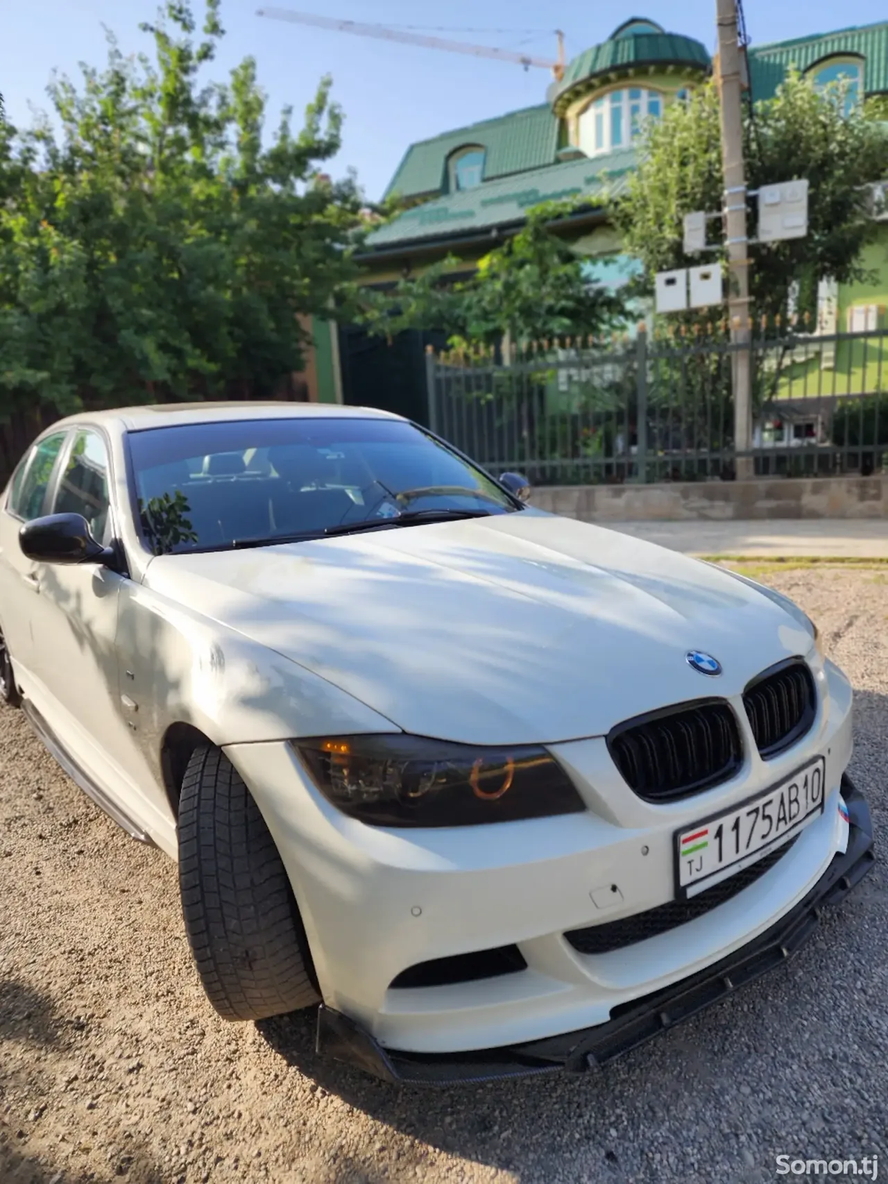 BMW 3 series 2010 · 2.0 AT