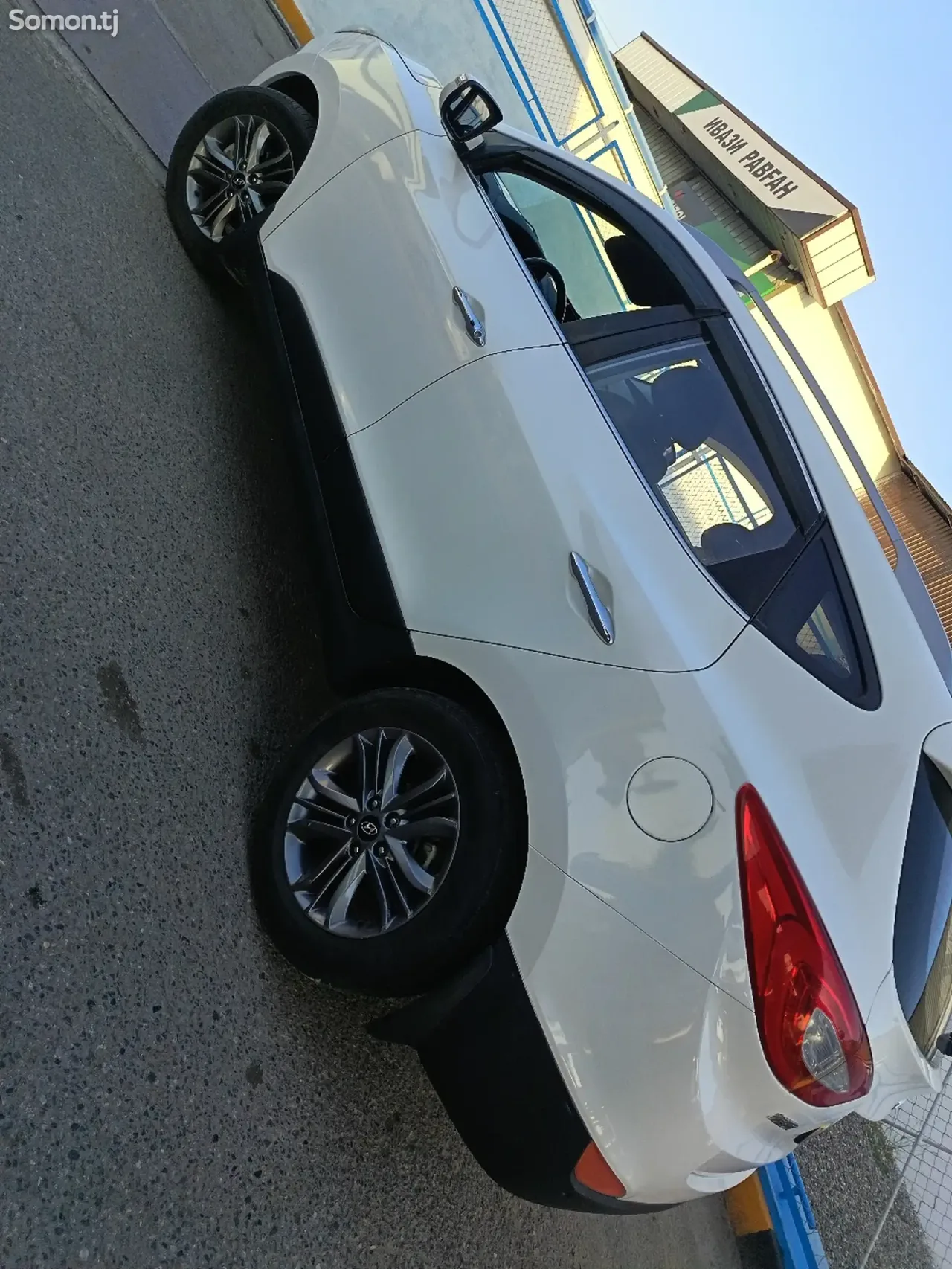 Hyundai Tucson 2015 · 2.0 AT