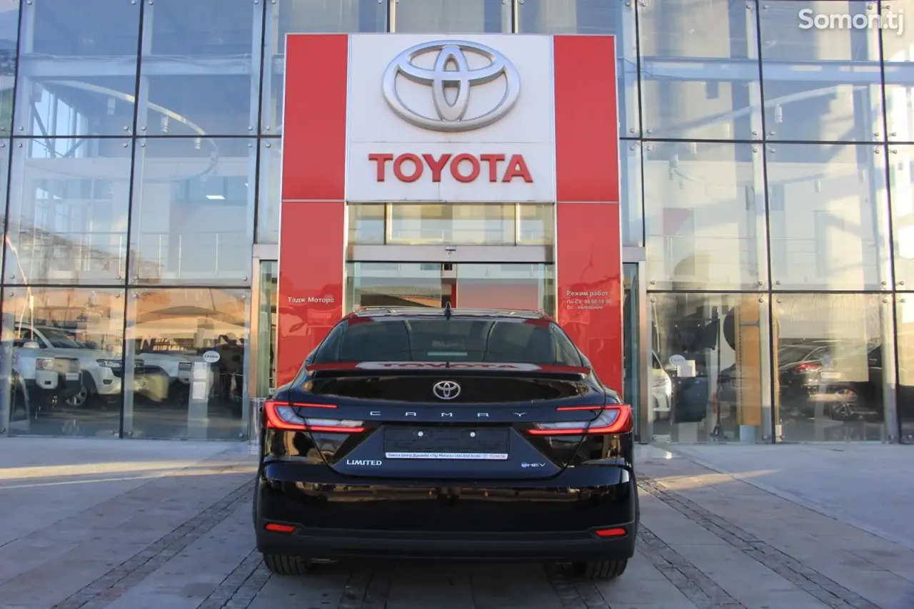 Toyota Camry 2025 · 2.5 CVT