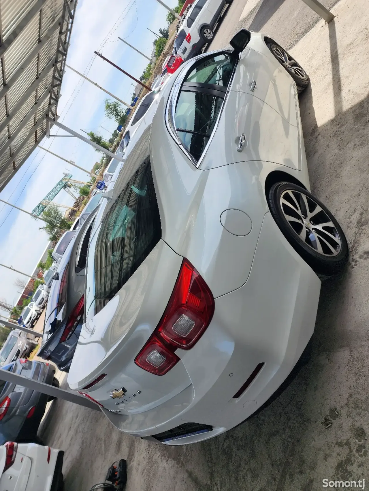 Chevrolet Malibu 2015 · 2.0 AT