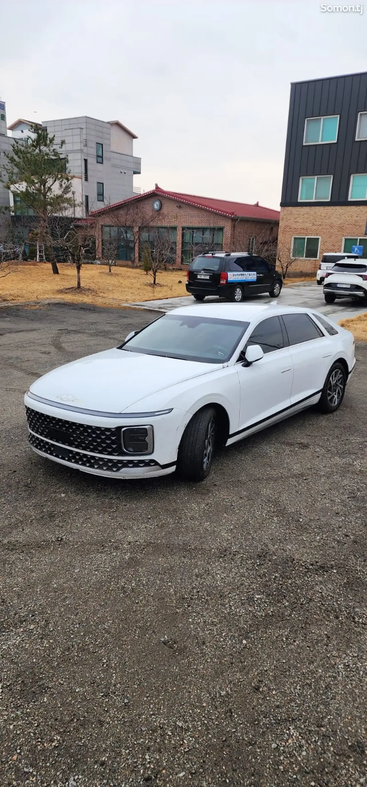 Hyundai Grandeur 2023 · 3.5 AT