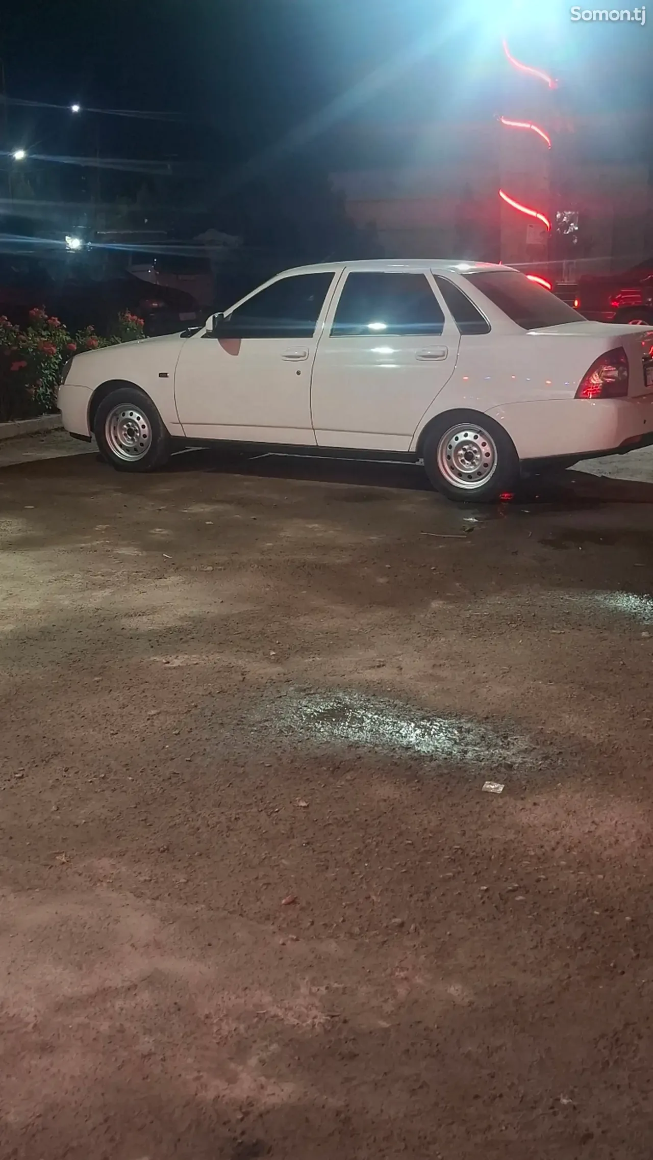 Lada (ВАЗ) Priora 2013 · 1.6 MT