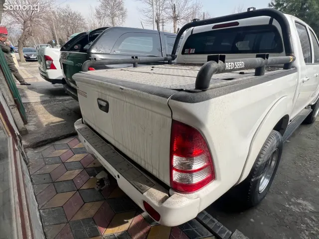 Foton Tunland S 2015 · 2.8 MT