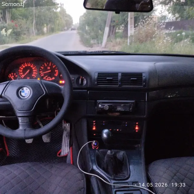 BMW 5 series 1998 · 2.5 MT