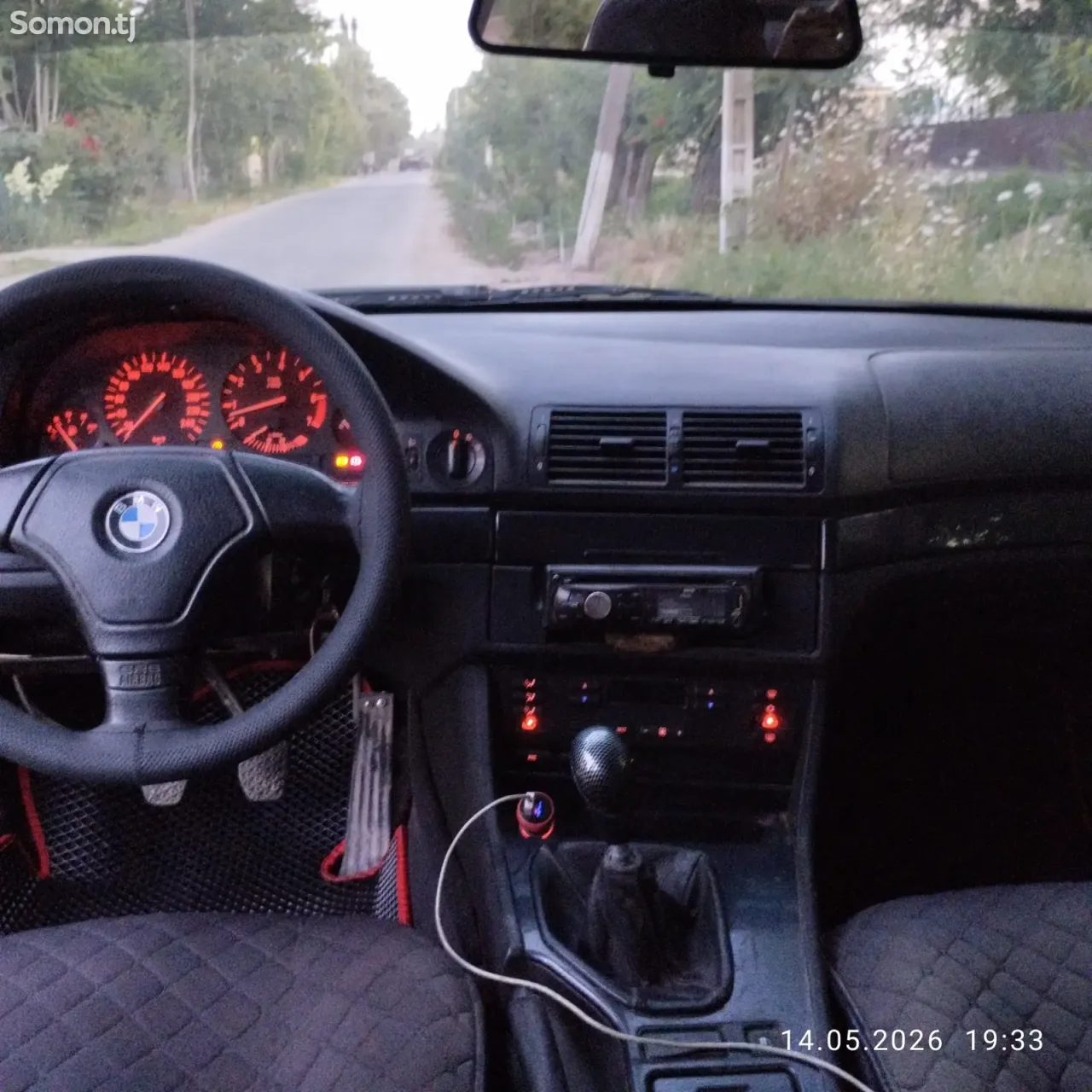 BMW 5 series 1998 · 2.5 MT