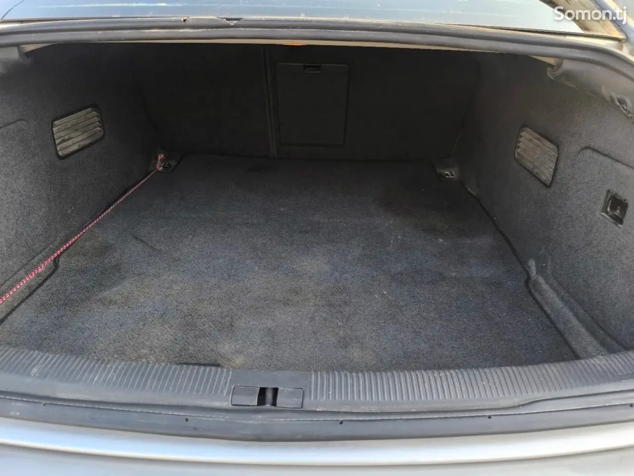 Audi A6 2001 · 2.5 AT