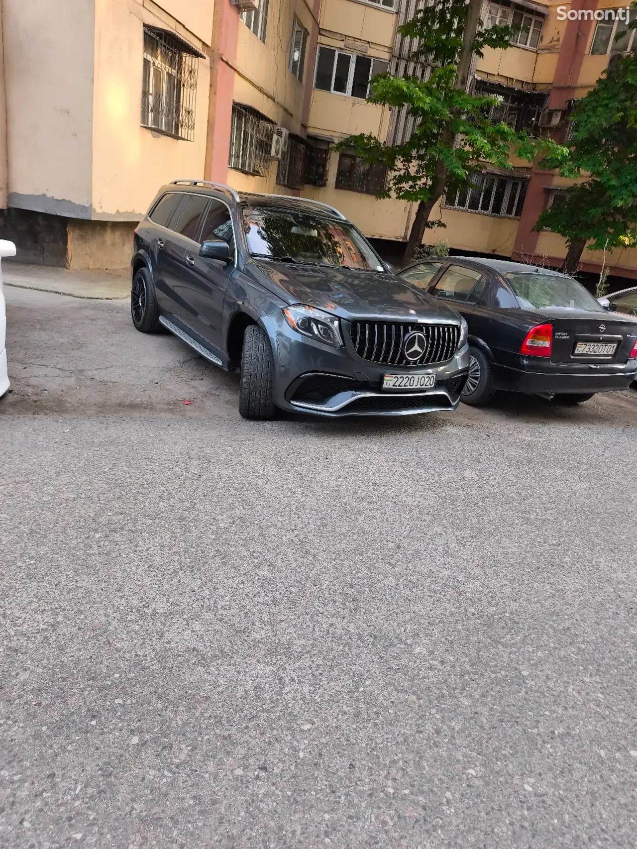 Mercedes-Benz GLS 2016 · 3.0 CVT