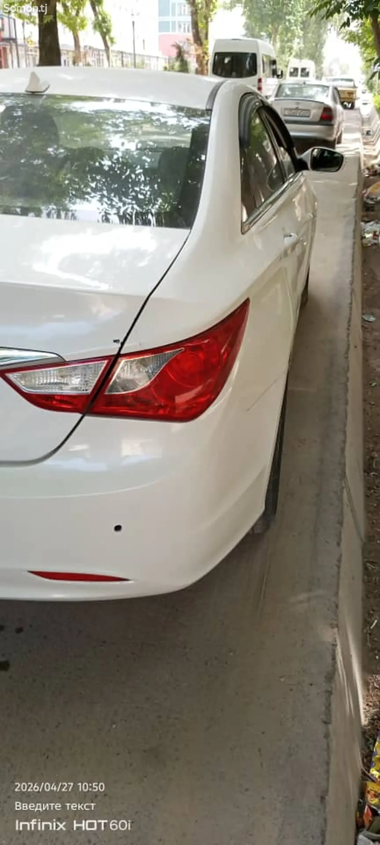Hyundai Sonata 2011 · 2.0 AT