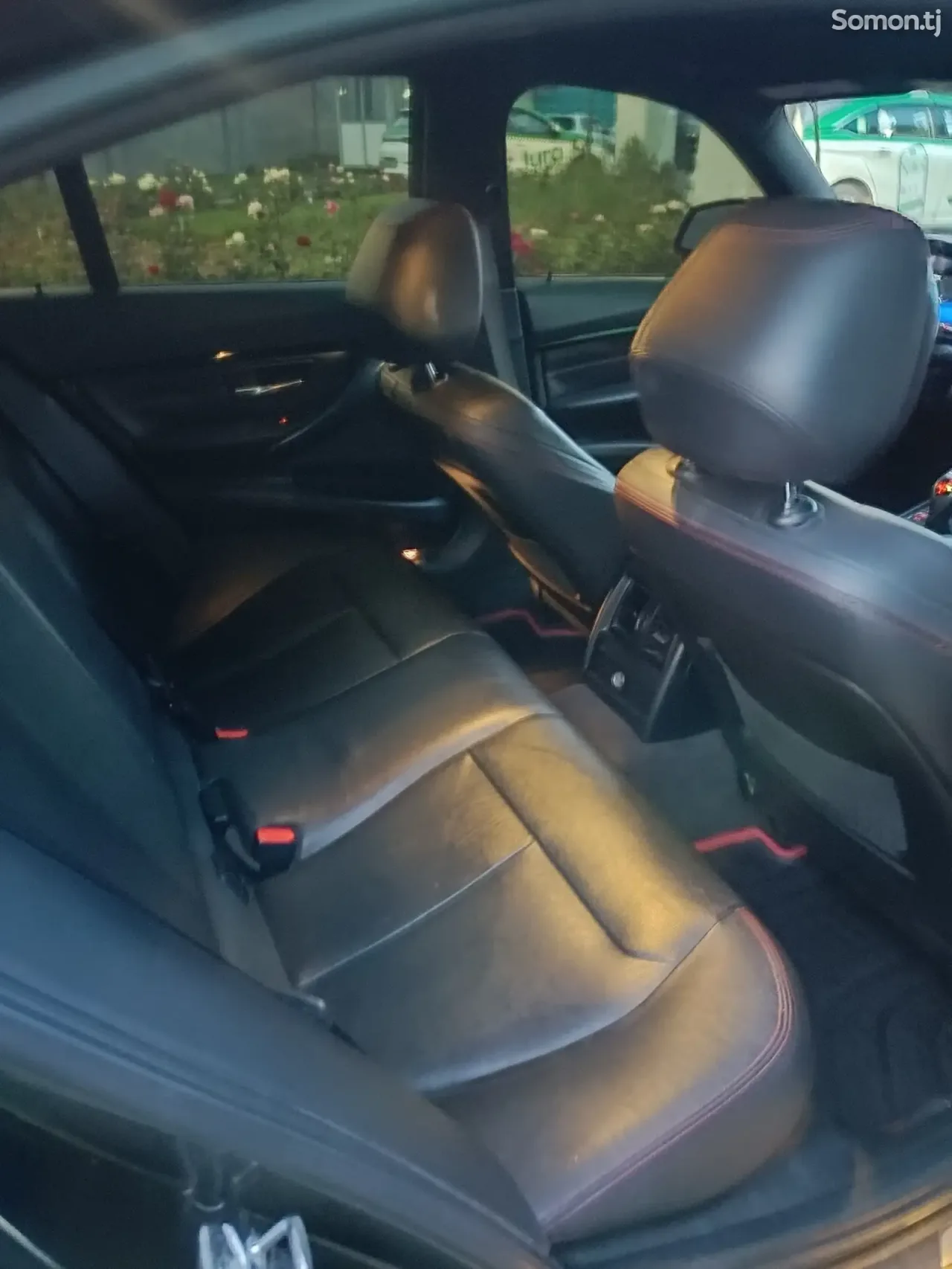 BMW 3 series 2016 · 2.0 AT