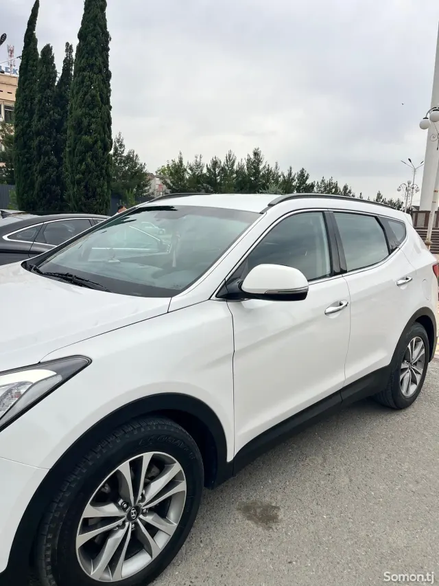 Hyundai Santa Fe 2014 · 2.0 AT