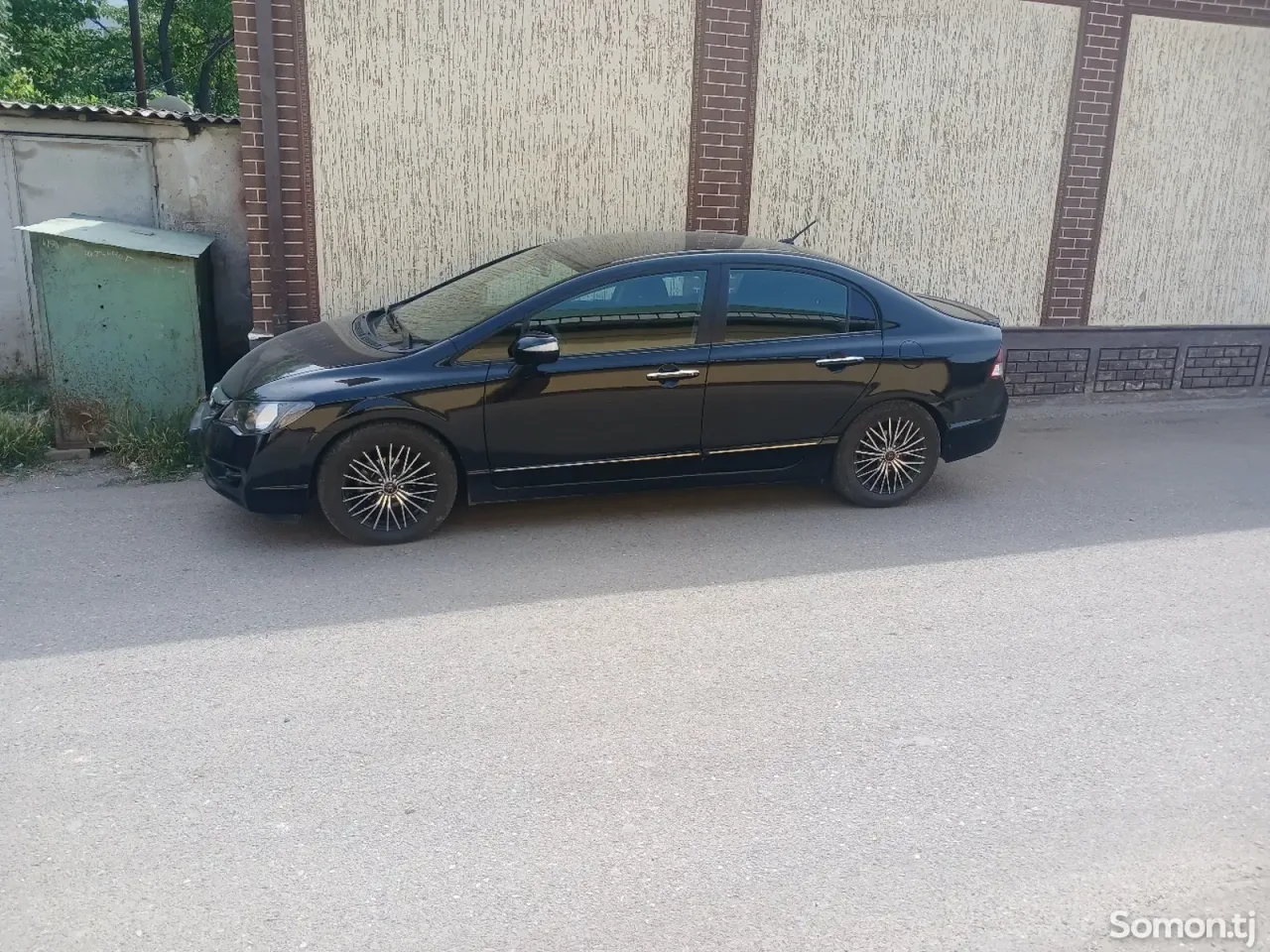 Honda Civic 2009 · 1.8 AT