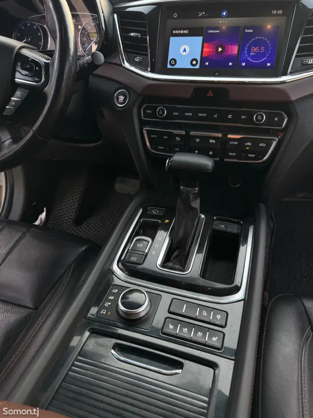 GAC Trumpchi GS8 2017 · 2.0 AT