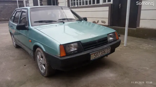 Lada (ВАЗ) 2109 2000 · 1.5 MT