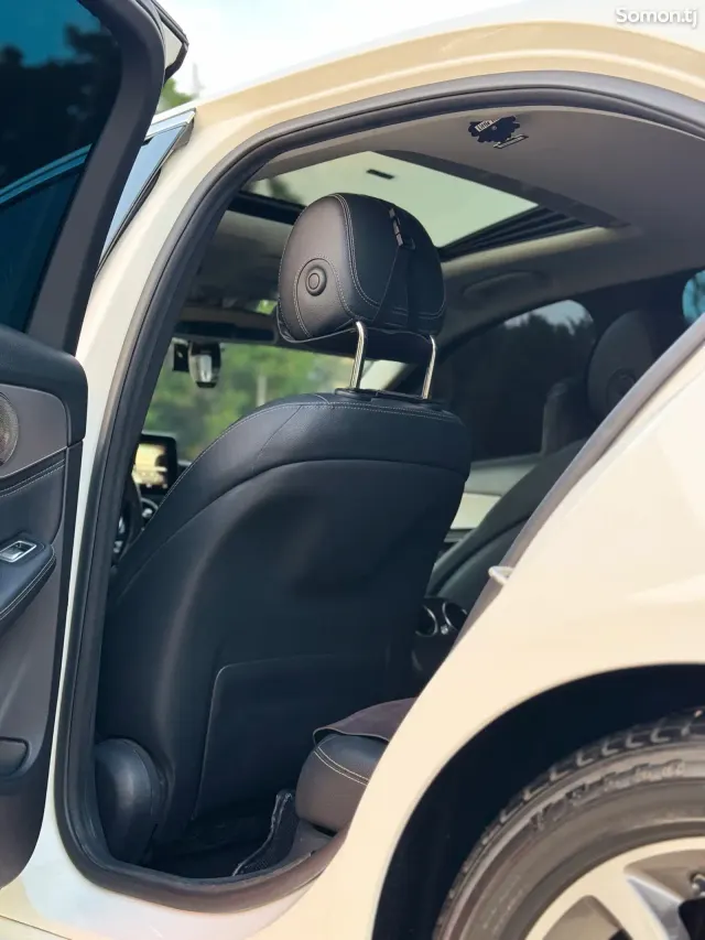 Mercedes-Benz C class 2015 · 2.2 AT