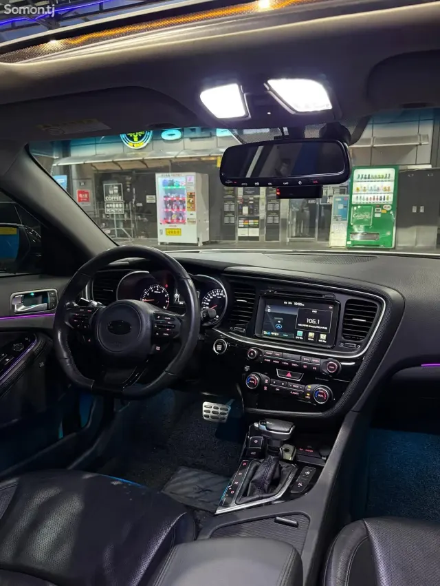 Kia K5 2014 · 2.0 AT