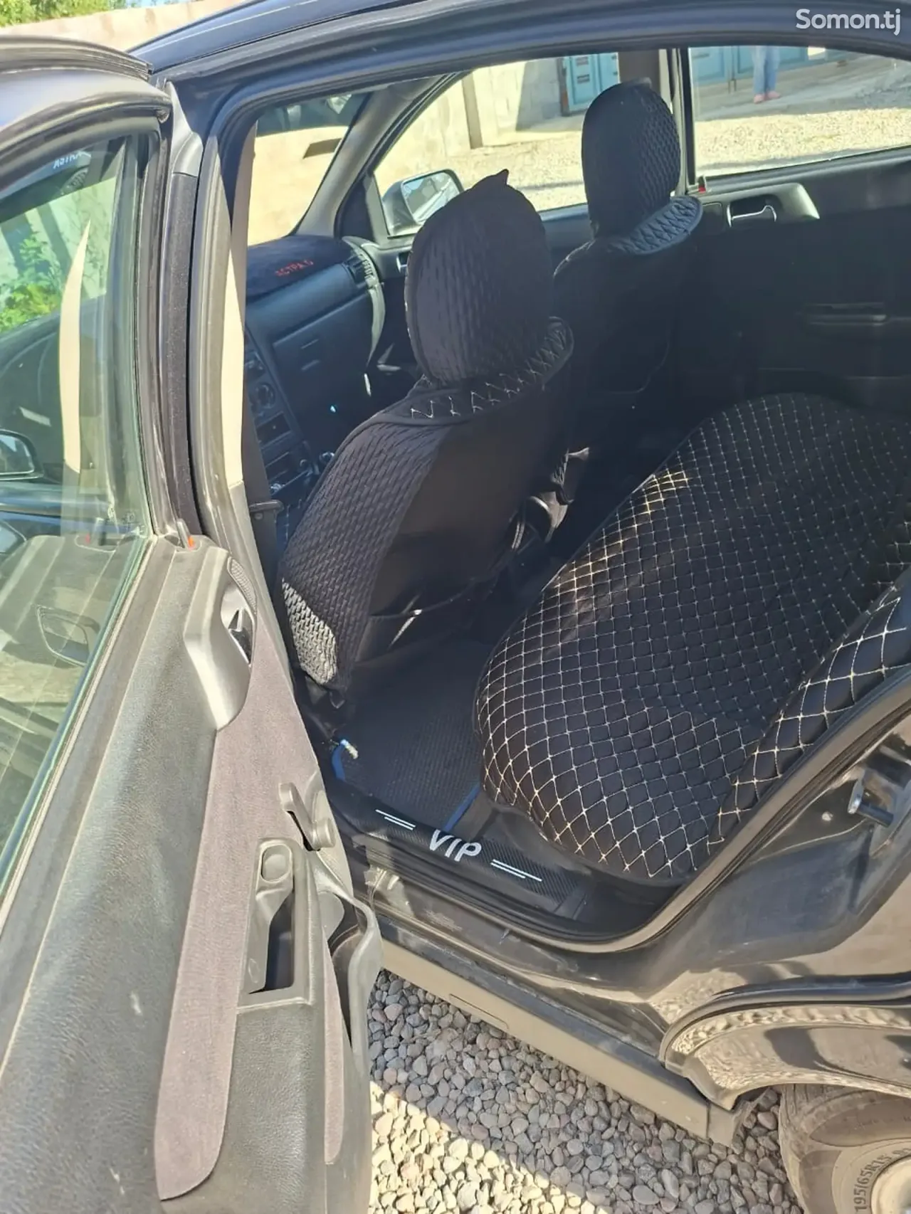 Opel Astra G 2000 · 1.6 MT