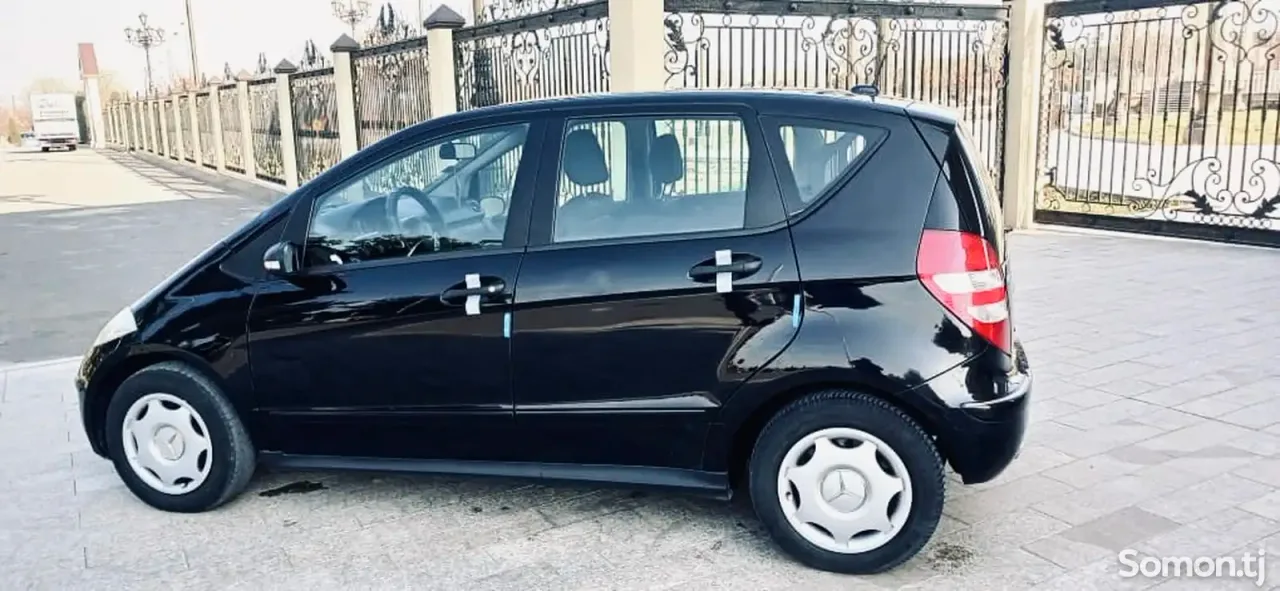 Mercedes-Benz A class 2006 · 1.8 MT
