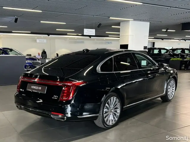 Hongqi H9 2025 · 2.0 AT