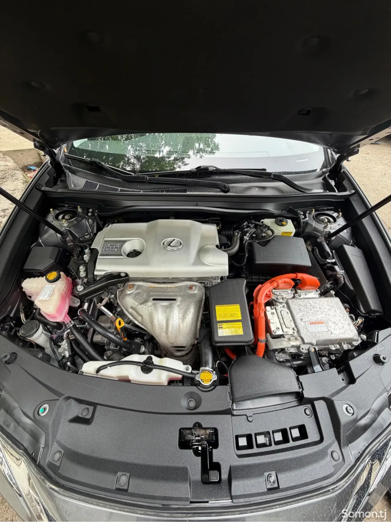 Lexus ES series 2014 · 2.5 AT