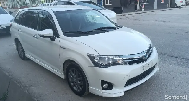 Toyota Fielder 2014 · 1.5 CVT