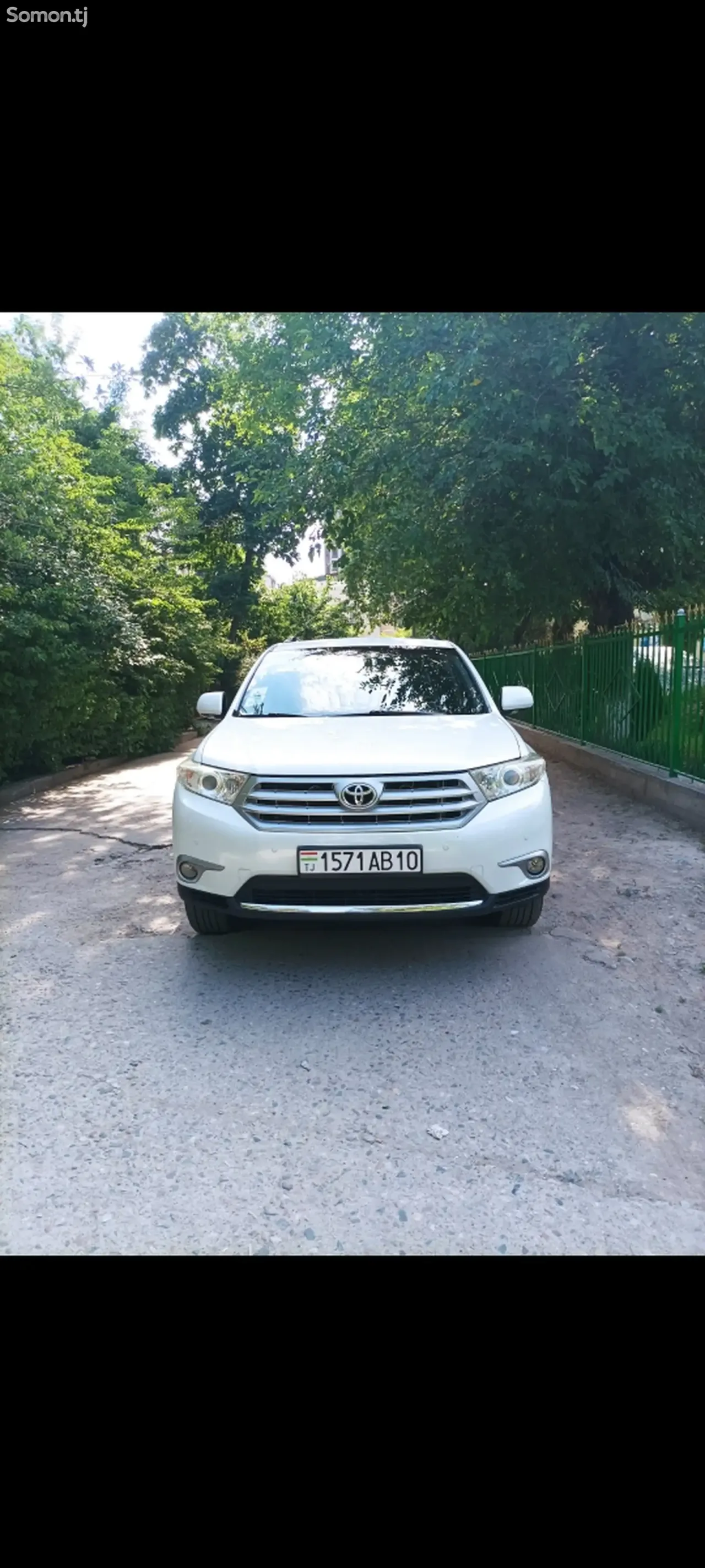Toyota Highlander 2013 · 3.5 AT
