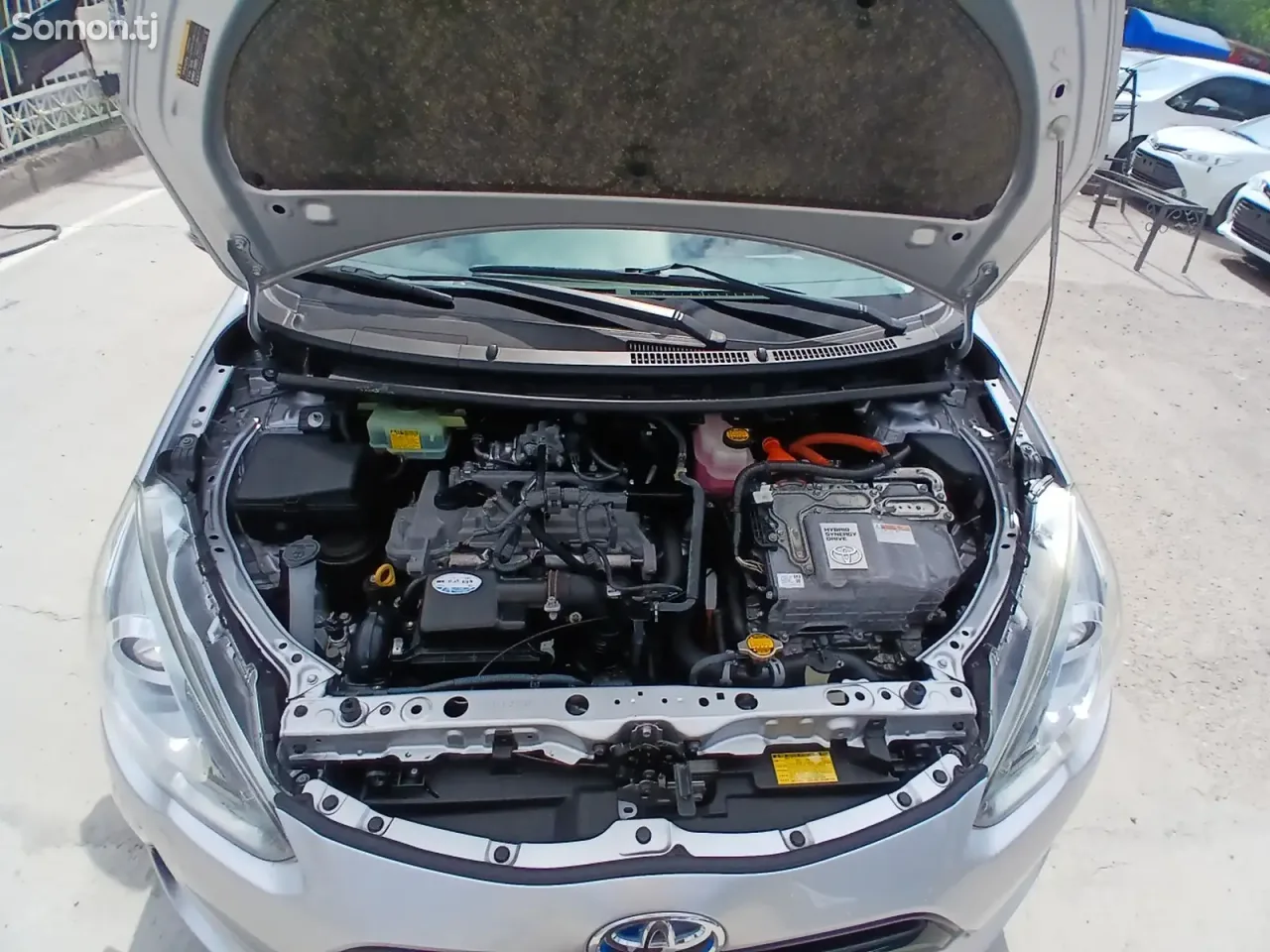 Toyota Aqua 2015 · 1.5 AT
