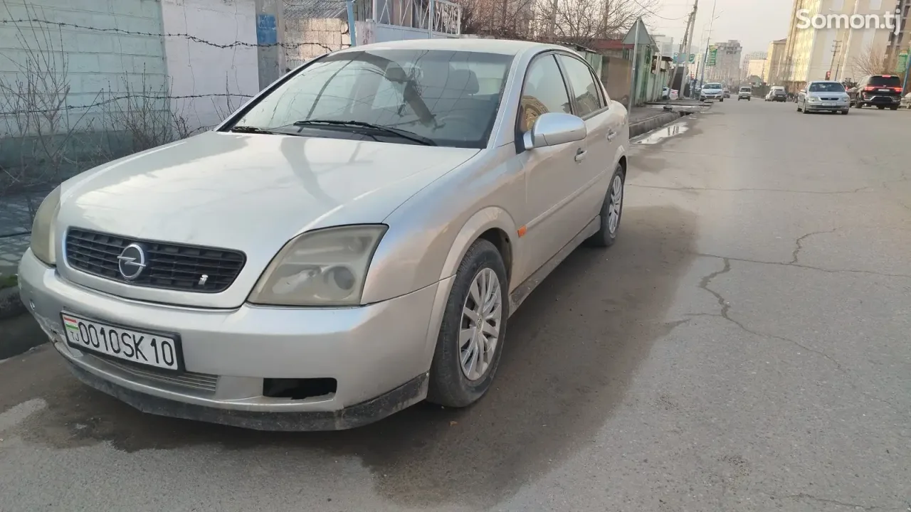 Opel Vectra C 2003 · 2.2 MT