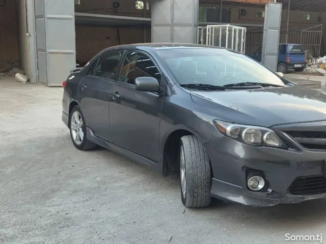 Toyota Corolla 2012 · 1.8 AT