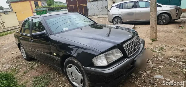 Mercedes-Benz C class 1997 · 1.8 MT