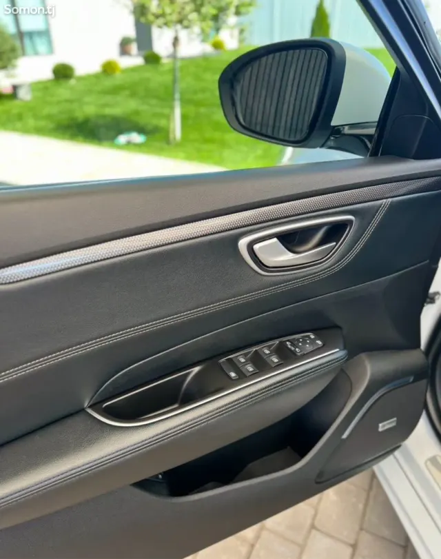 Renault Samsung SM6 2017 · 2.0 AT