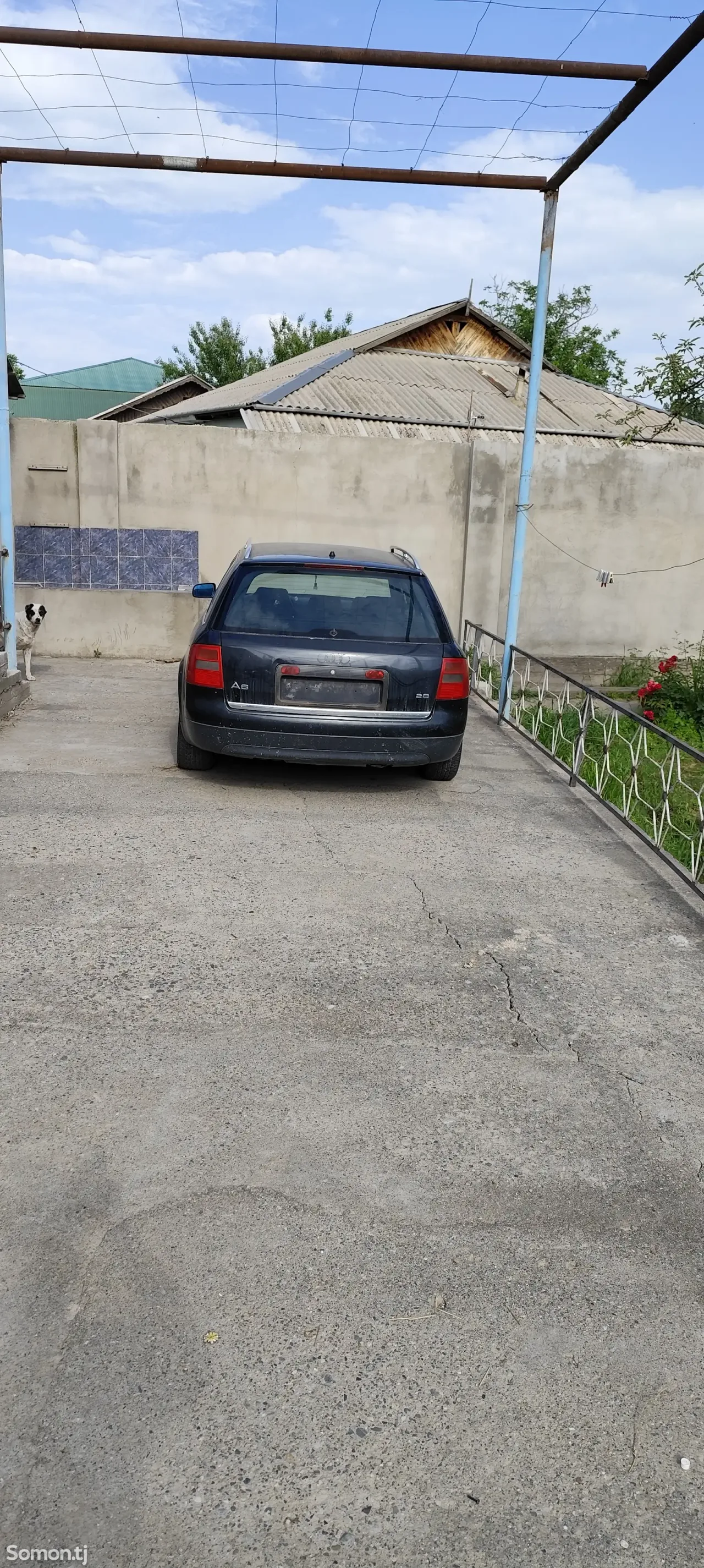 Audi A6 2000 · 2.8 MT