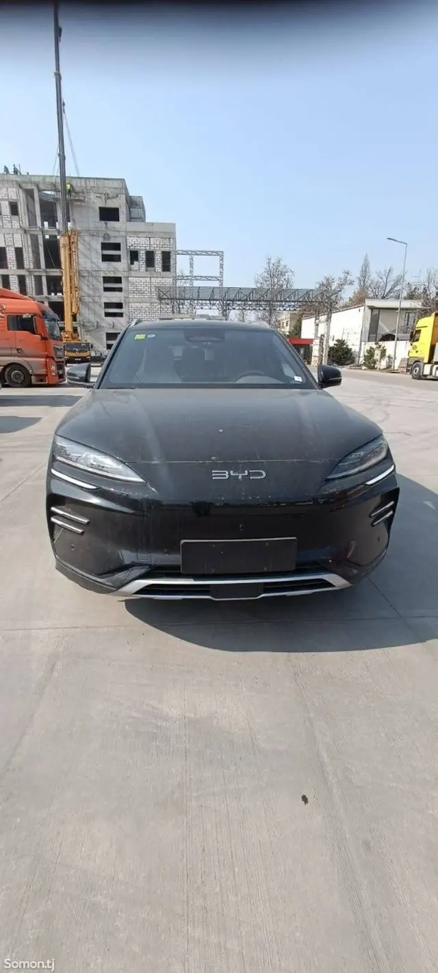 BYD Song Plus 2025 · AT