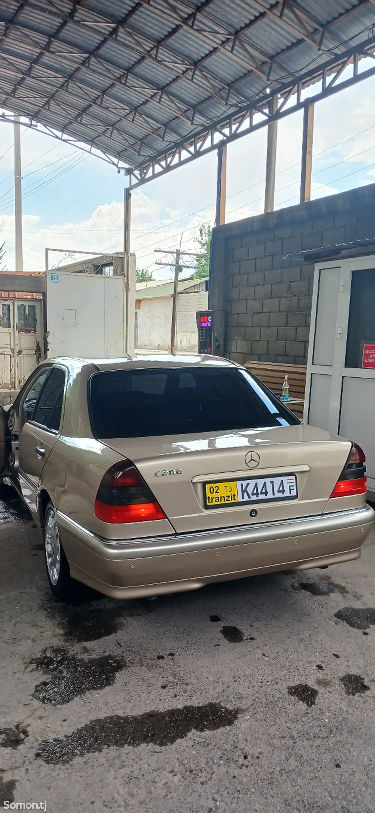 Mercedes-Benz C class 2000 · 2.8 AT