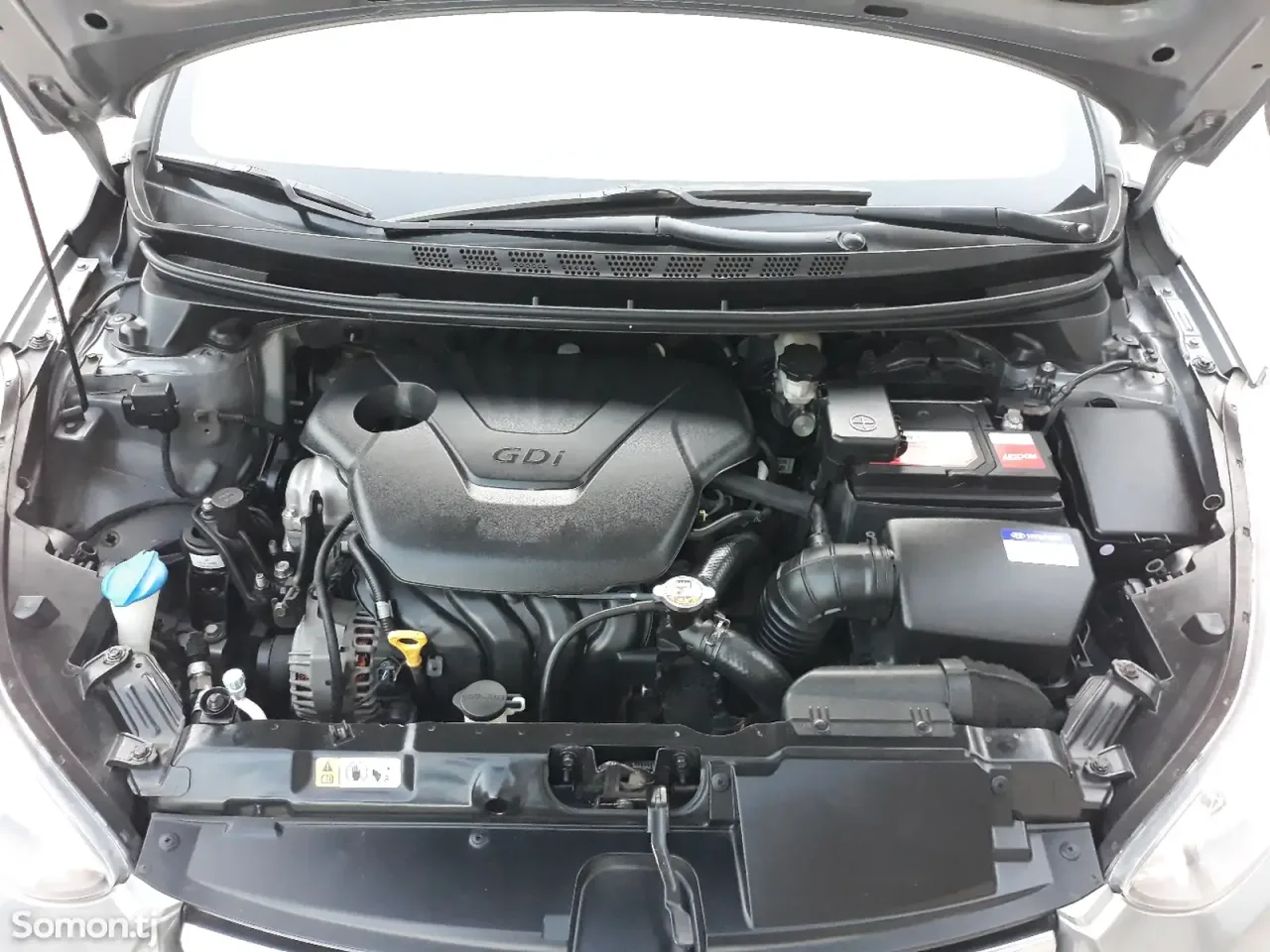 Hyundai Avante 2014 · 1.6 AT