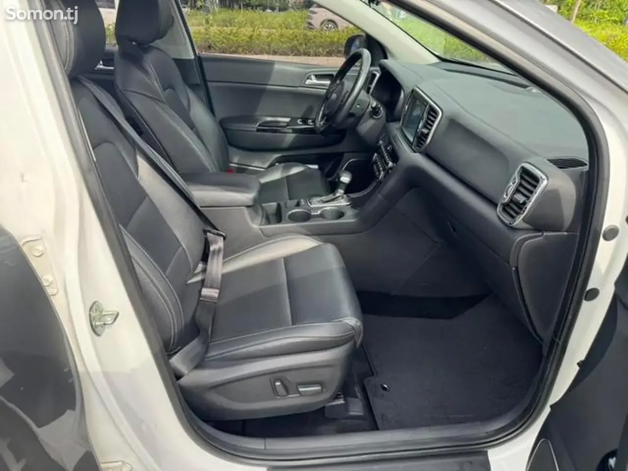 Kia Sportage 2016 · 1.6 AT