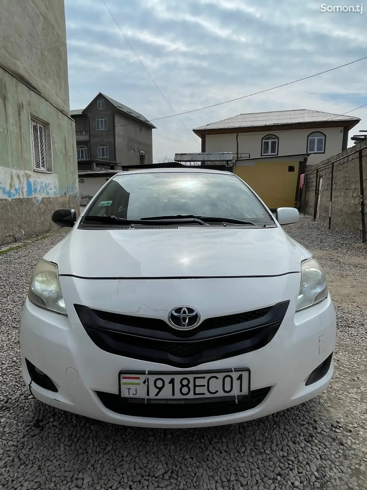 Toyota Yaris 2008 · 1.5 AT