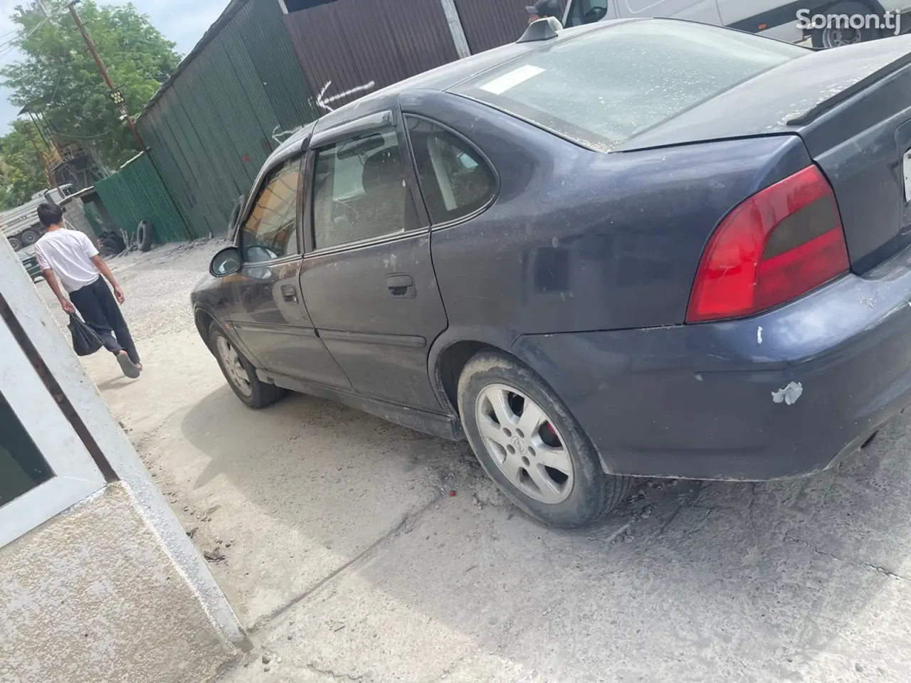 Opel Astra J 2000 · 1.8 MT