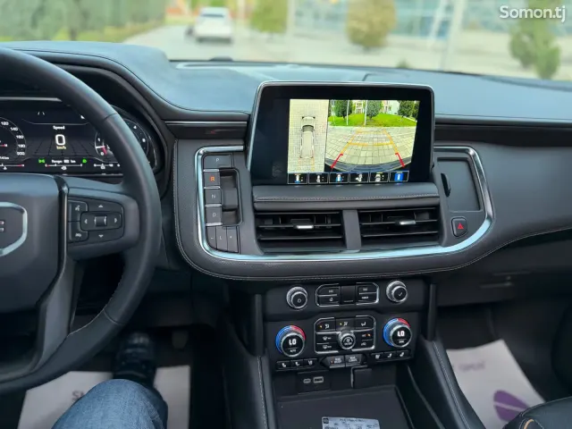GMC Yukon 2023 · 6.2 AT