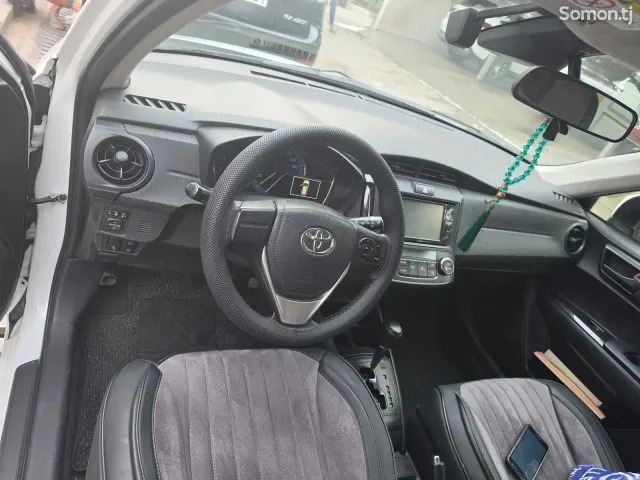 Toyota Axio 2015 · 1.5 AT