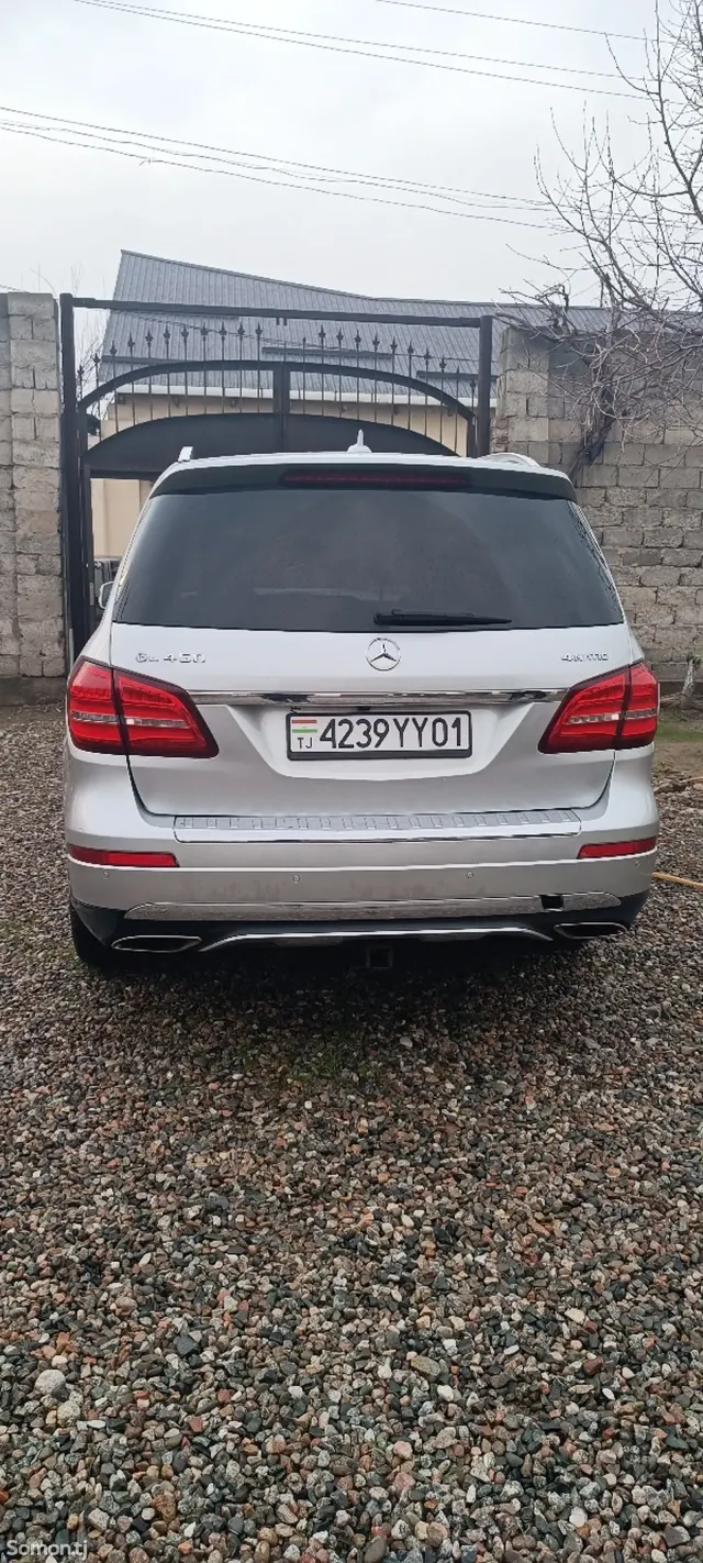 Mercedes-Benz GL class 2016 · 4.5 AT