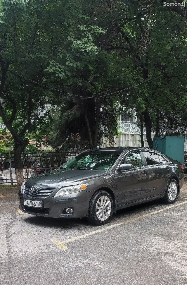 Toyota Camry 2011 · 2.5 AT