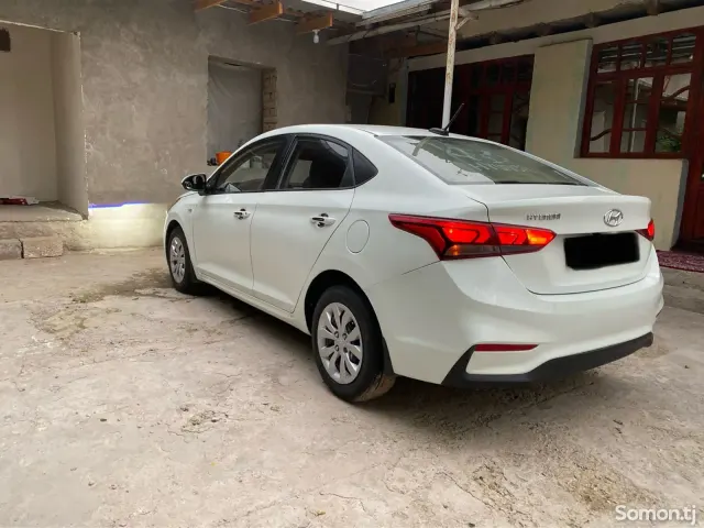 Hyundai Solaris 2019 · 1.6 AT